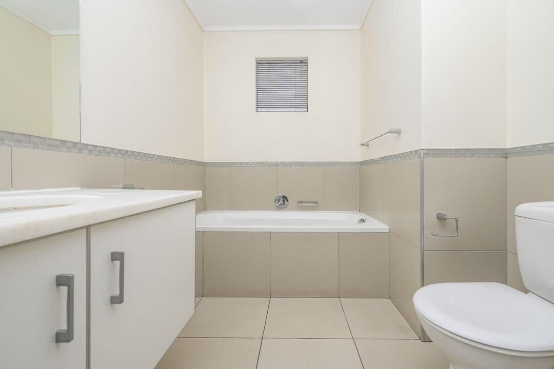 Prestigious residence with sea views and garden — photograph 20 of 34