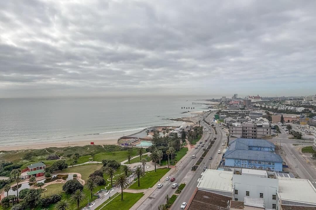 A RARE GEM WITH BREATHTAKING 180 DEG SEA VIEWS — photograph 68 of 74